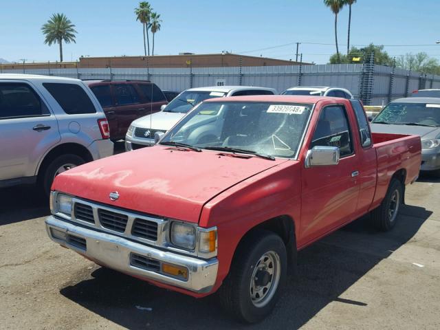 1N6SD16S7SC366323 - 1995 NISSAN TRUCK KING RED photo 2