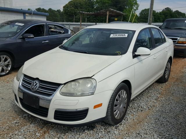 3VWJZ71K48M080623 - 2008 VOLKSWAGEN JETTA S WHITE photo 2