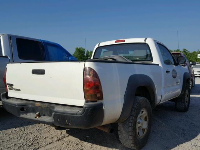 5TEPX42N86Z268412 - 2006 TOYOTA TACOMA WHITE photo 4