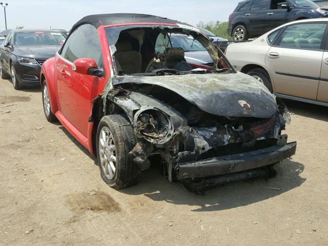 3VWCM31YX4M312737 - 2004 VOLKSWAGEN NEW BEETLE 烧焦的 照片 1