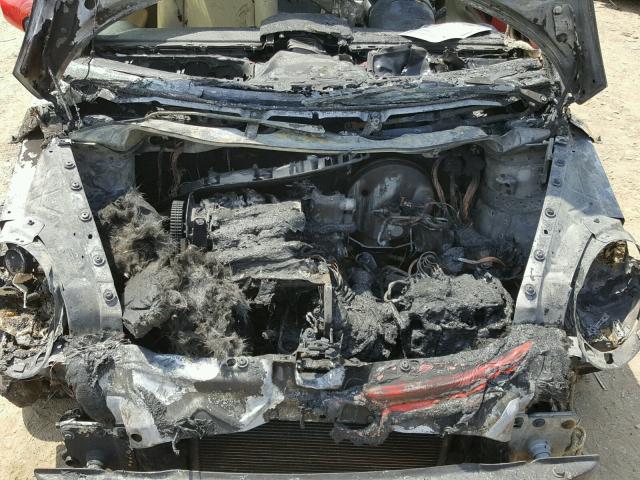 3VWCM31YX4M312737 - 2004 VOLKSWAGEN NEW BEETLE 烧焦的 照片 7