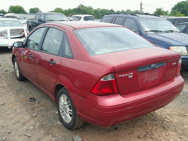 1FAFP34N25W176717 - 2005 FORD FOCUS ZX4 RED photo 3