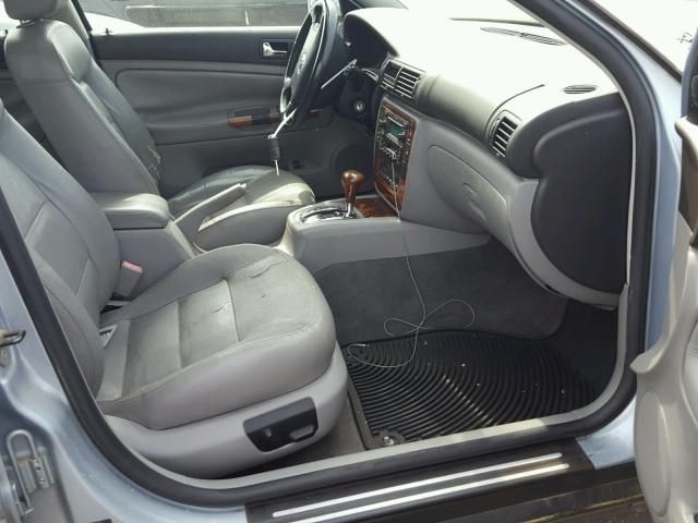 WVWWH63B73E166672 - 2003 VOLKSWAGEN PASSAT GLX 灰色 照片 5