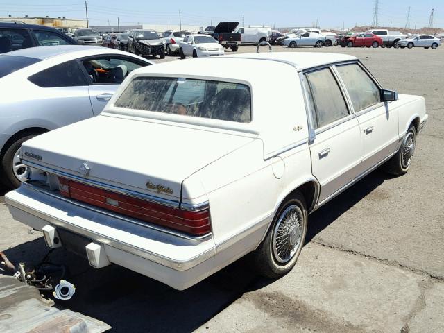 1C3BT56E6HC245612 - 1987 CHRYSLER NEW YORKER 白色 照片 4