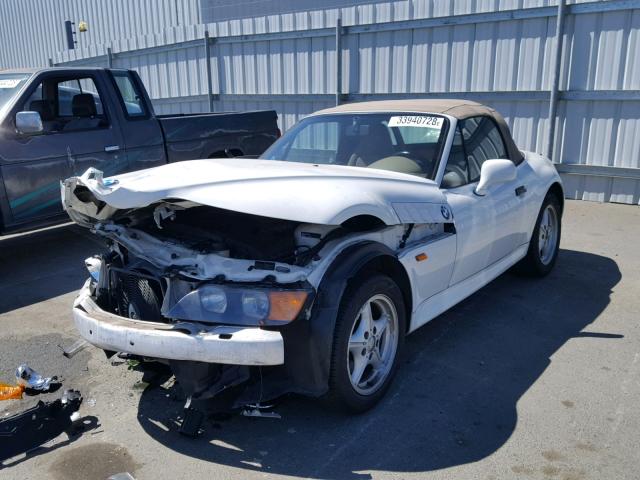 4USCH7334WLD16462 - 1998 BMW Z3 1.9 WHITE photo 2