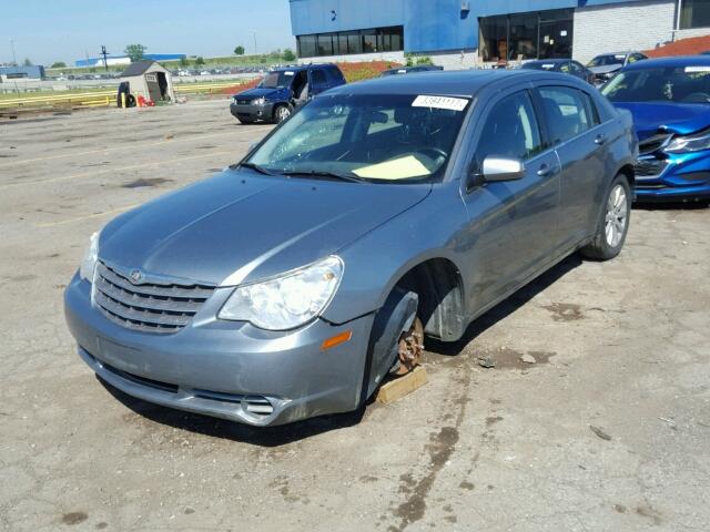 1C3CC5FB4AN205324 - 2010 CHRYSLER SEBRING GRAY photo 2