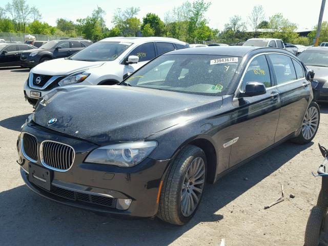 WBAKC8C51CC437902 - 2012 BMW ALPINA B7 Negro foto 2