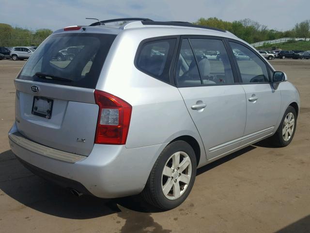 KNAFG525577082768 - 2007 KIA RONDO BASE SILVER photo 4