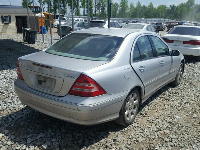 WDBRF81J95F702137 - 2005 MERCEDES-BENZ C 240 4MAT SILVER photo 4