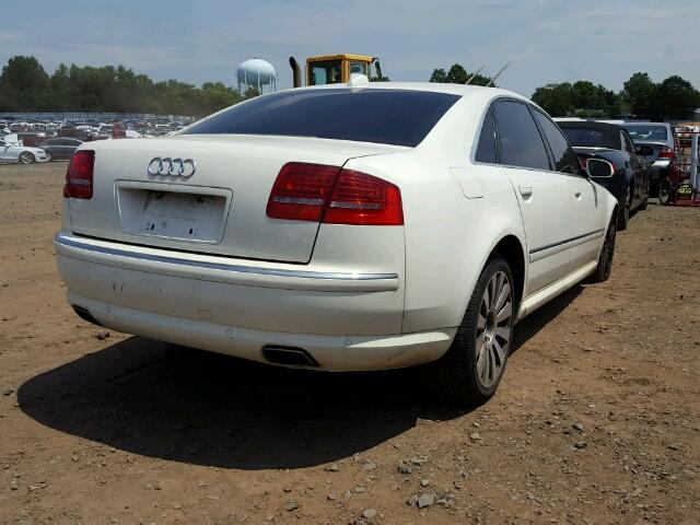 WAUML44E14N010418 - 2004 AUDI A8 L QUATT WHITE photo 4