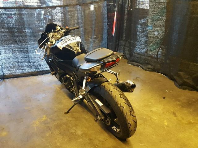 JS1GN7EAX82103656 - 2008 SUZUKI GSX-R600 BLACK photo 3