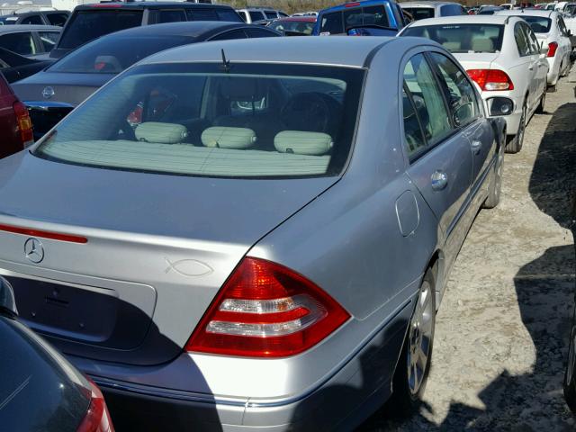 WDBRF54H96A845630 - 2006 MERCEDES-BENZ C GENERATI SILVER photo 4