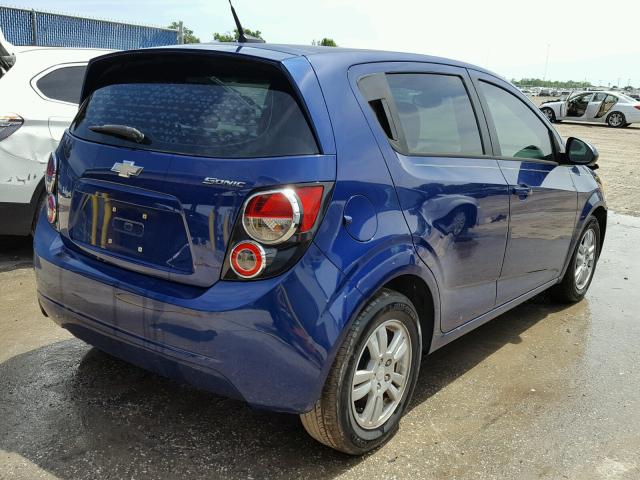 1G1JA6SH1C4198195 - 2012 CHEVROLET SONIC LS BLUE photo 4