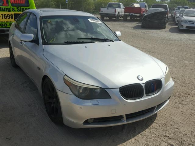 WBANB335X5B089075 - 2005 BMW 545 I SILVER photo 1