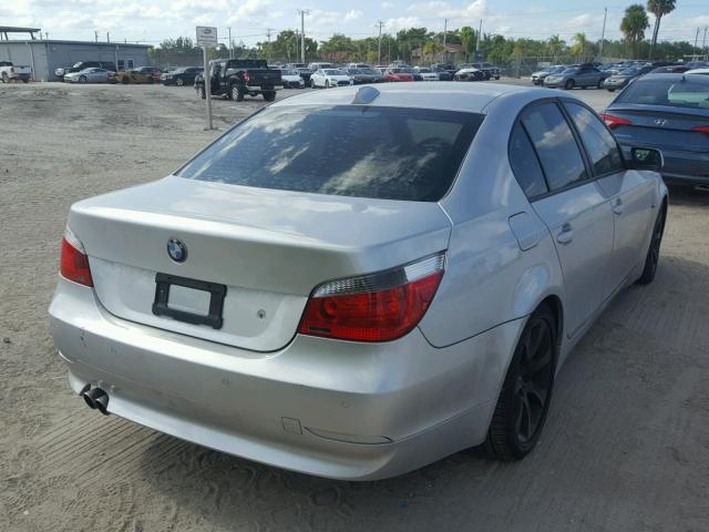 WBANB335X5B089075 - 2005 BMW 545 I SILVER photo 4