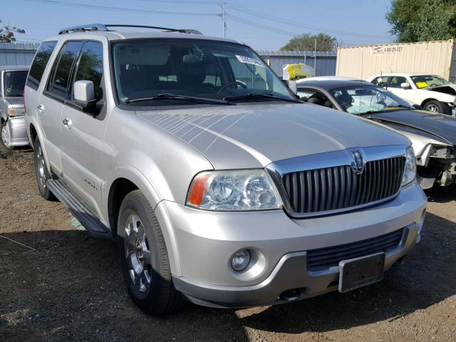 5LMFU28R33LJ43565 - 2003 LINCOLN NAVIGATOR 银色 照片 1