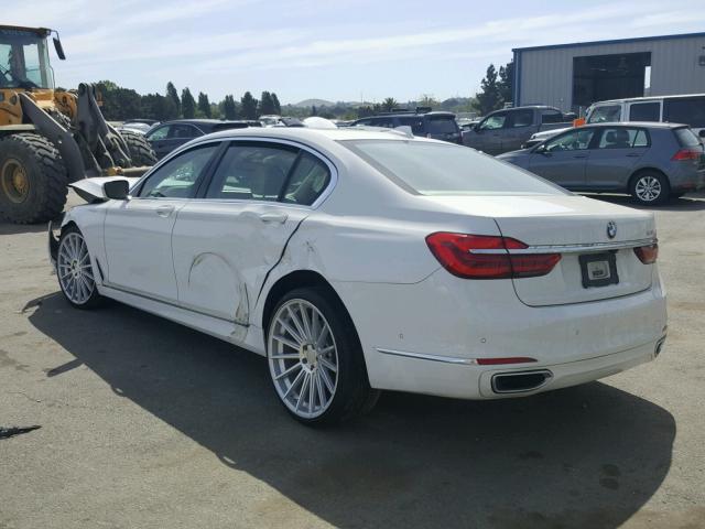 WBA7E2C50GG546735 - 2016 BMW 740 I WHITE photo 3