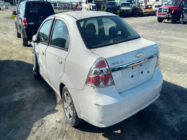 3G1TV55E99L125720 - 2009 CHEVROLET AVEO LS WHITE photo 3