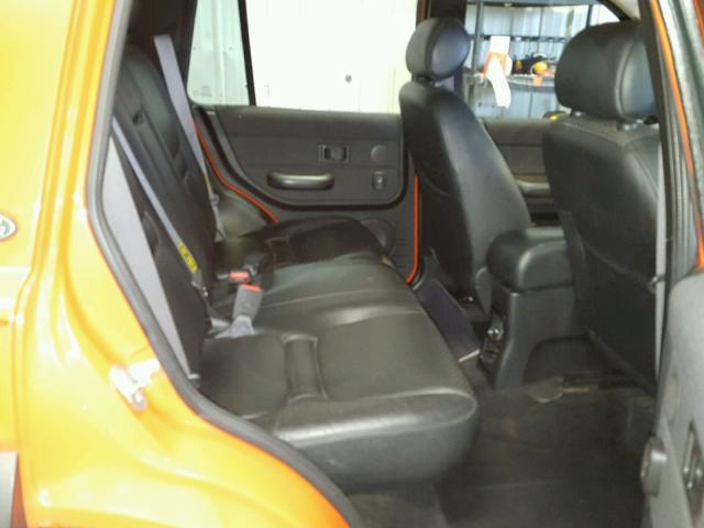 SALNM22223A281004 - 2003 LAND ROVER FREELANDER ORANGE photo 6