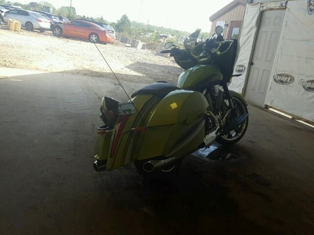 5VPYW36N5F3041173 - 2015 VICTORY MOTORCYCLES MAGNUM 绿色 照片 4