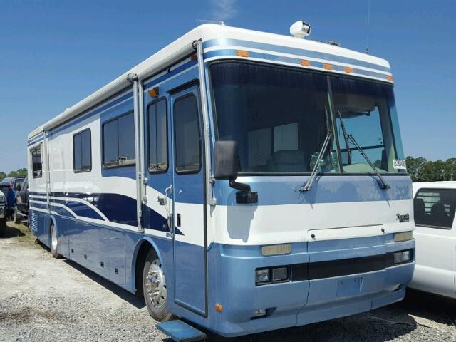 1RF120415S2011481 - 1995 ROADMASTER RAIL DYANASTER TWO TONE photo 1