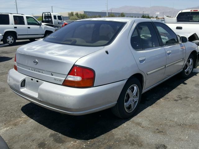 1N4DL01D0XC201373 - 1999 NISSAN ALTIMA XE SILVER photo 4