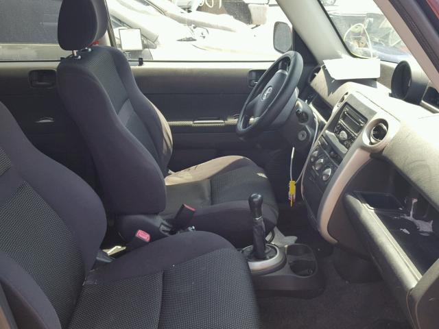 JTLKT334X50170698 - 2005 TOYOTA SCION XB PURPLE photo 5