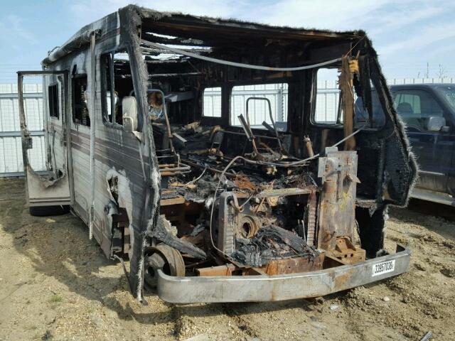 1GDJP37W0C3501786 - 1982 GMC MOTOR HOME BURN photo 1