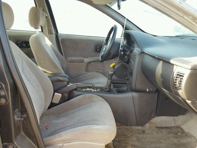 1G8ZJ8276YZ170488 - 2000 SATURN SW2 GRAY photo 5
