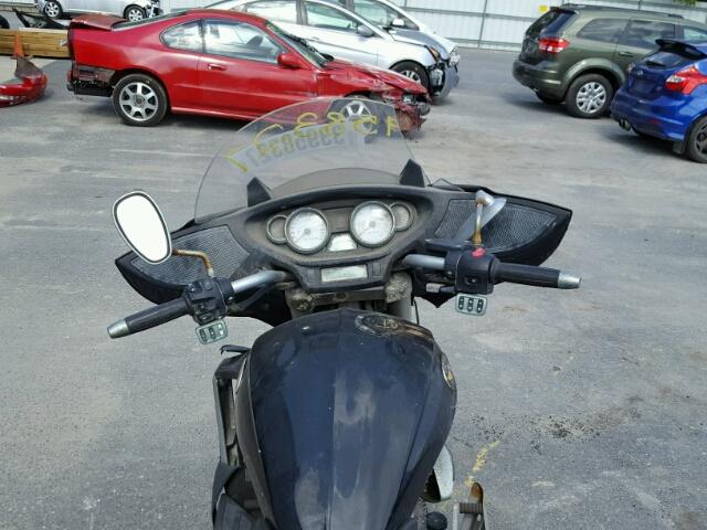 5VPDB36D5A3002769 - 2010 VICTORY MOTORCYCLES CROSS COUN Negro foto 5
