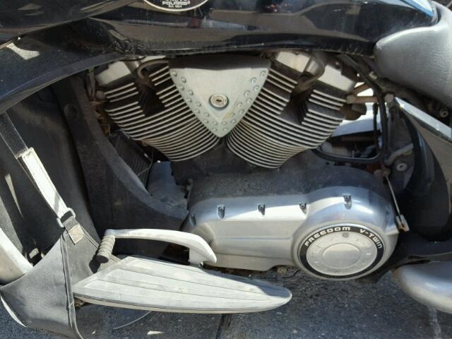 5VPDB36D5A3002769 - 2010 VICTORY MOTORCYCLES CROSS COUN Negro foto 7