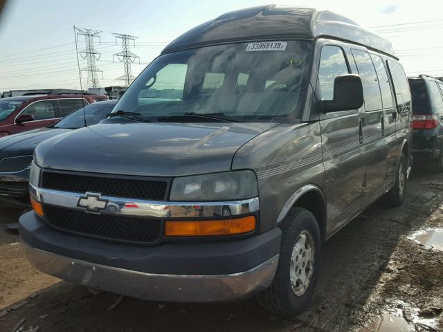 1GBFG15T241144524 - 2004 CHEVROLET EXPRESS G1 BEIGE photo 2