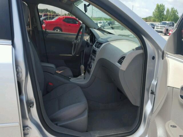 1G1ZG57B094180022 - 2009 CHEVROLET MALIBU LS 银色 照片 5