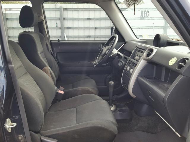 JTLKT324X64099529 - 2006 TOYOTA SCION XB BLUE photo 5