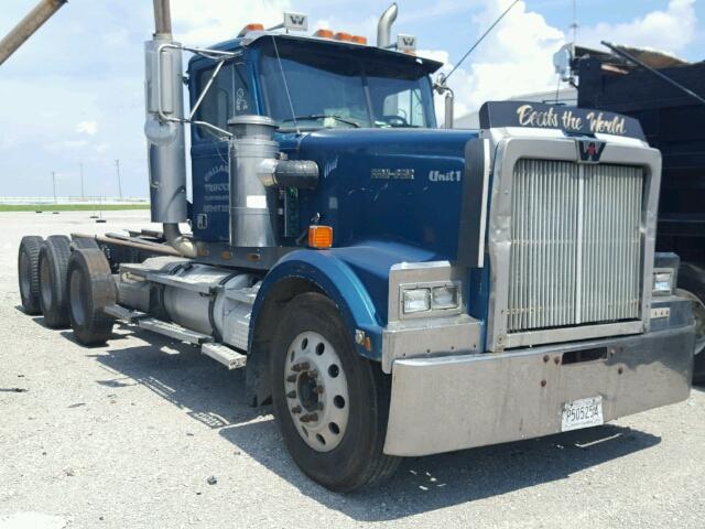 2WKPDCCH4RK933077 - 1994 WESTERN STAR/AUTO CAR CONVENTION BLACK photo 1