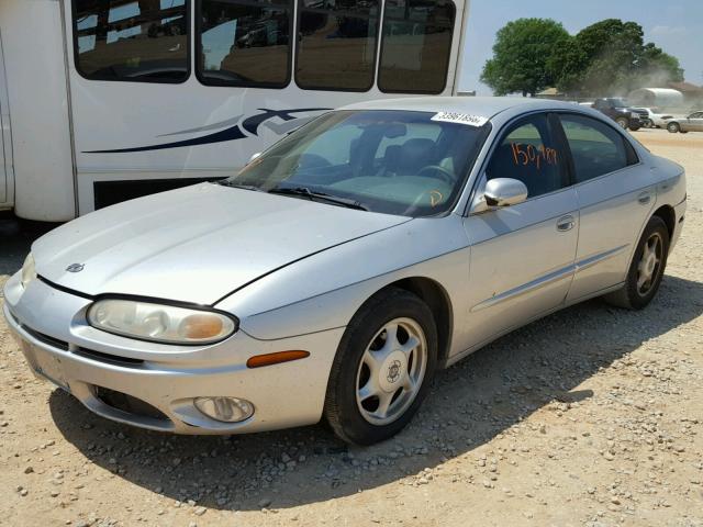 1G3GS64C214118609 - 2001 OLDSMOBILE AURORA 4.0 SILVER photo 2