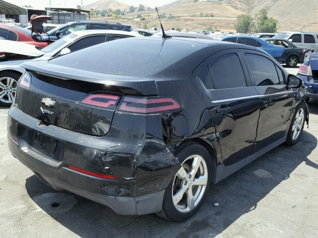 1G1RD6E42BU101197 - 2011 CHEVROLET VOLT BLACK photo 4