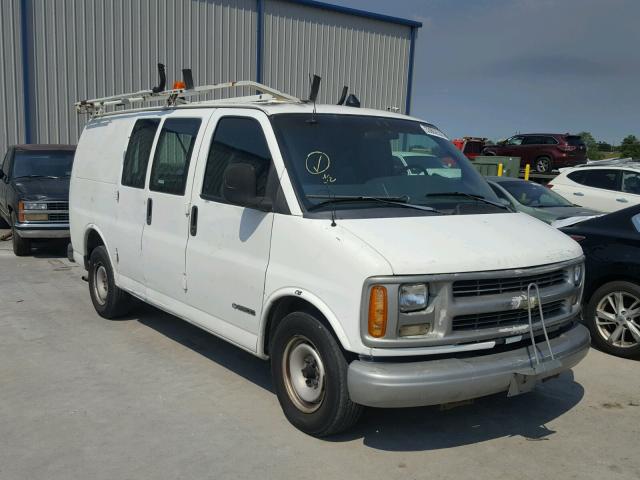 1GCFG25W3Y1107127 - 2000 CHEVROLET EXPRESS G2 WHITE photo 1