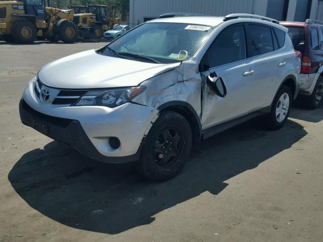 2T3ZFREV4DW001927 - 2013 TOYOTA RAV4 LE SILVER photo 2