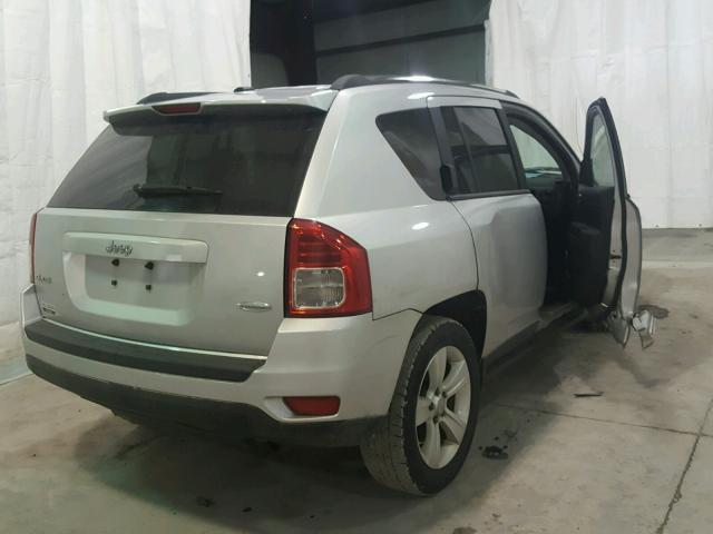 1J4NF1FB9BD280610 - 2011 JEEP COMPASS SP GRAY photo 4