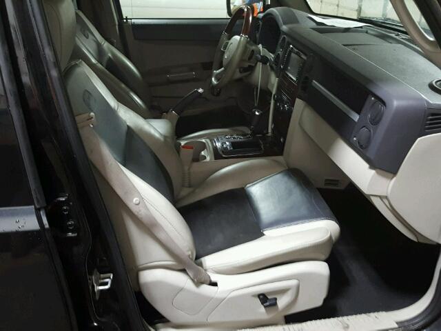 1J8HG68258C235620 - 2008 JEEP COMMANDER BLACK photo 5