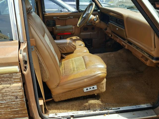 1JCNJ15U5GT176831 - 1986 JEEP GRAND WAGO BROWN photo 5