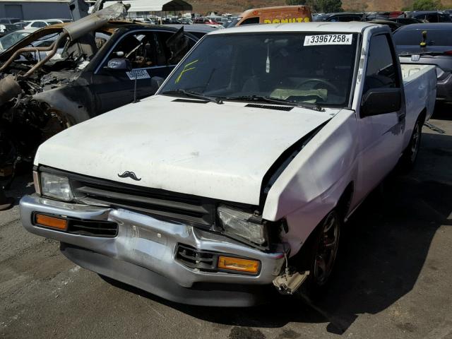 1N6SD11S8VC319300 - 1997 NISSAN TRUCK BASE WHITE photo 2