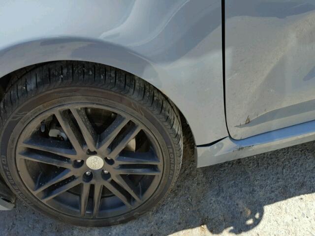 JTKJF5C77C3041424 - 2012 TOYOTA SCION TC 银色 照片 10