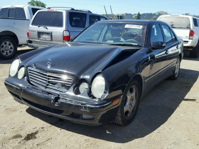 WDBJF70J11B244863 - 2001 MERCEDES-BENZ E 430 BLACK photo 2