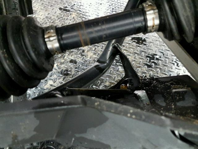 3JBMWAX25GJ001038 - 2016 CAN-AM RENEGADE X 黑色 照片 9