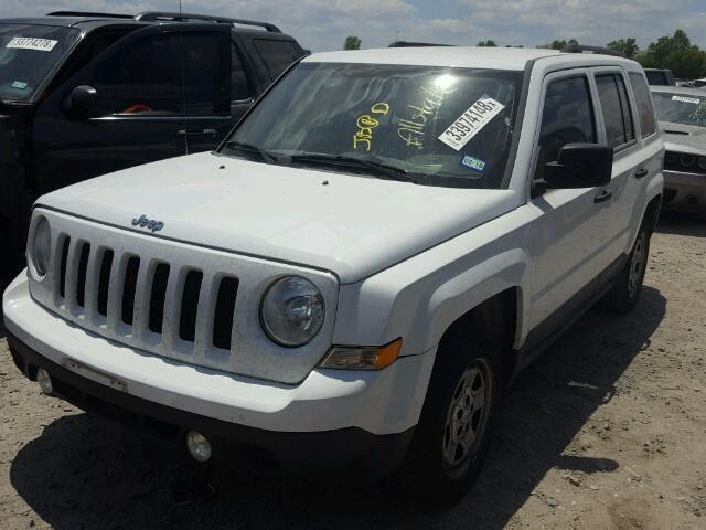 1J4NT1GA5BD126894 - 2011 JEEP PATRIOT SP WHITE photo 2