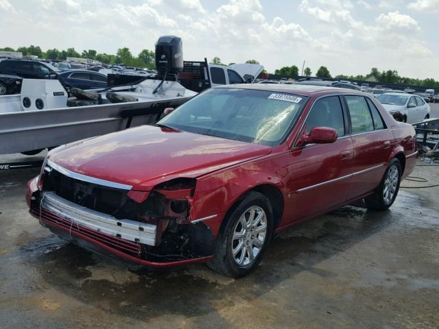 1G6KD57Y69U116320 - 2009 CADILLAC DTS RED photo 2