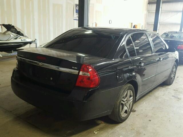 1G1ZS52825F285346 - 2005 CHEVROLET MALIBU BLACK photo 4