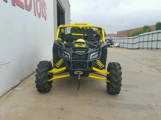 3JBVWAW23JK000025 - 2018 CAN-AM MAVERICK X YELLOW photo 3